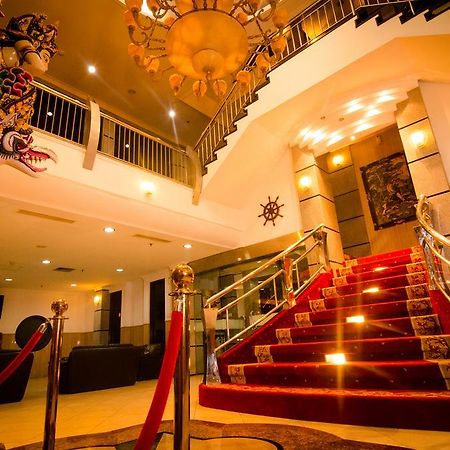 Bali Paradise City Hotel Denpasar  Exterior photo