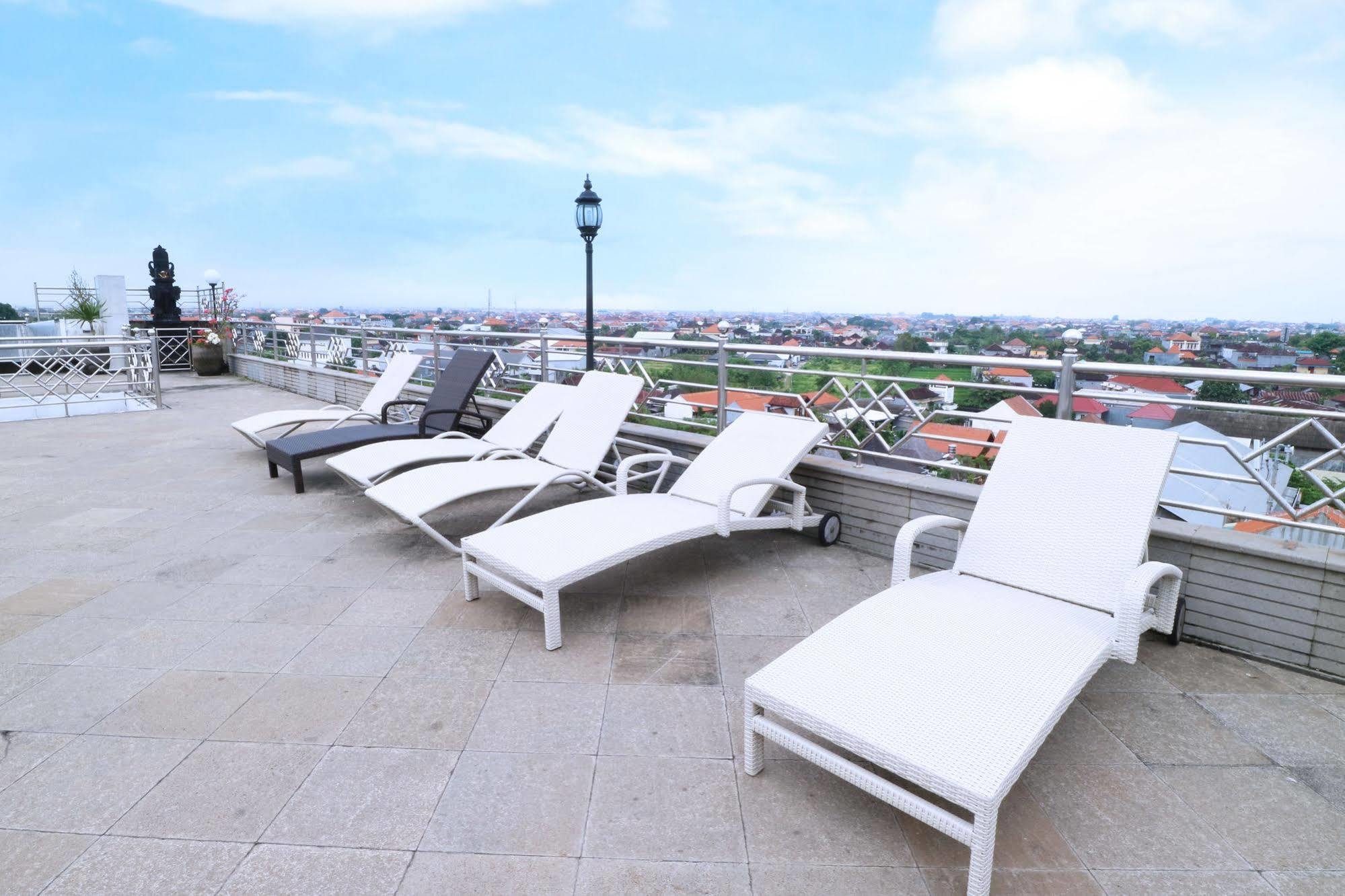 Bali Paradise City Hotel Denpasar  Exterior photo